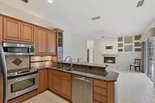 357 Devon Pl, Lake Mary, FL 32746 - Photo 12