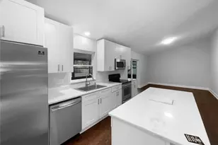 5165 Chesapeake Ave, Orlando, FL 32808 - Photo 6