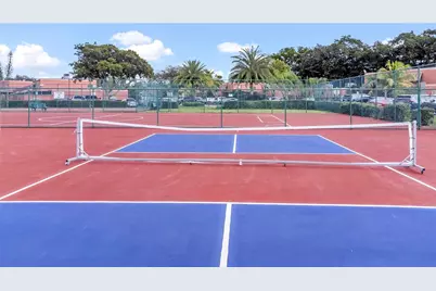 1490 Laguna Lane, Pembroke Pines, FL 33026 - Photo 24