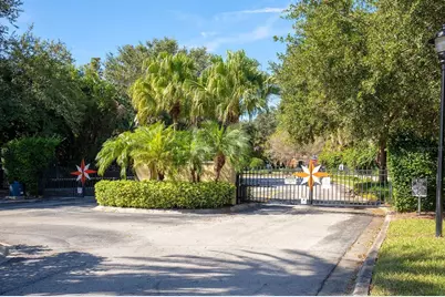 3072 Seaview Castle Drive, Kissimmee, FL 34746 - Photo 26