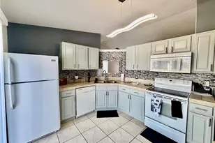 350 Anchovie Ct, Kissimmee, FL 34759 - Photo 10