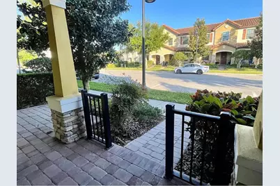 10132 Eagle Creek Center Boulevard, Orlando, FL 32832 - Photo 4