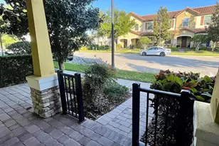 10132 Eagle Creek Center Blvd, Orlando, FL 32832 - Photo 4