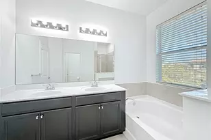 4144 NE 21st St, Homestead, FL 33033 - Photo 14