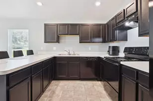 1605 Mayaro Ct, Mascotte, FL 34753 - Photo 6
