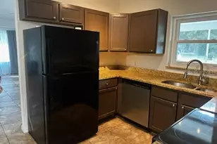 156 Pinecrest Dr, Sanford, FL 32773 - Photo 12