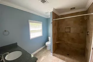 1025 Hunter Ave, Orlando, FL 32804 - Photo 10