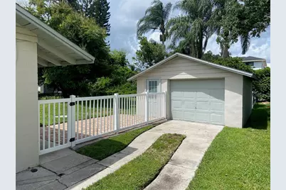 1025 Hunter Avenue, Orlando, FL 32804 - Photo 14