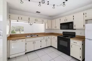 6040 Scotchwood Glen, Orlando, FL 32822 - Photo 6