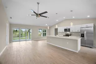 3346 NE 21st Pl, Cape Coral, FL 33909 - Photo 10