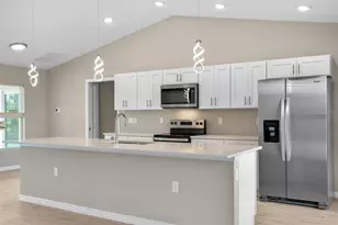 3346 NE 21st Pl, Cape Coral, FL 33909 - Photo 16