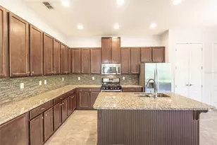 2460 Promenade Dr, Saint Cloud, FL 34772 - Photo 16