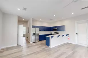 1820 E Robinson St, Orlando, FL 32803 - Photo 2