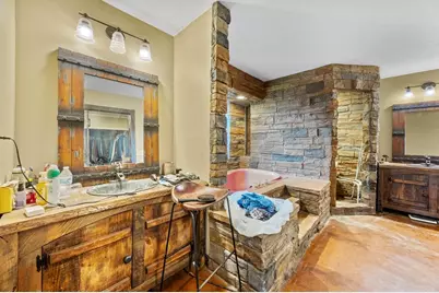 3921 Red Bridge Road, Saint Cloud, FL 34772 - Photo 24