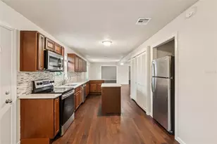 104 Hallmark Ct, Lake Mary, FL 32746 - Photo 4