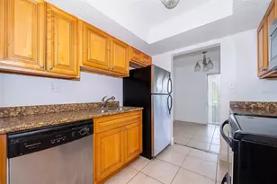 4701 S Texas Ave, Orlando, FL 32839 - Photo 4