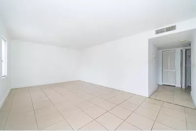 4701 S Texas Avenue #4701B, Orlando, FL 32839 - Photo 8