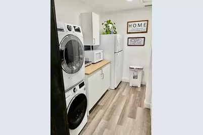 1016 Beachwood Avenue, Clearwater, FL 33759 - Photo 16