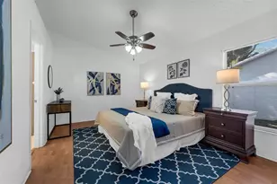 5972 Kenlyn Ct, Orlando, FL 32808 - Photo 2