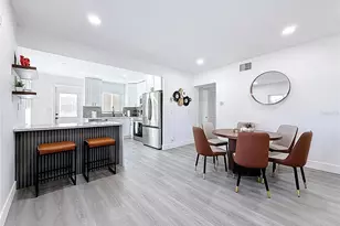 4026 Indianapolis St NE, Saint Petersburg, FL 33703 - Photo 2
