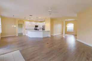 18172 Thornhill Grand Cir, Orlando, FL 32820 - Photo 4