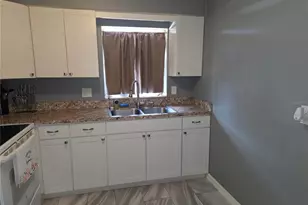 437 N Boston Ave, Deland, FL 32724 - Photo 6