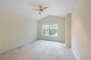 2679 Metro Sevilla Dr, Orlando, FL 32835 - Photo 20