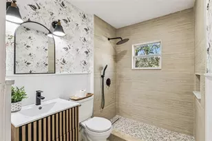 109 S Holly Ave, Sanford, FL 32771 - Photo 16