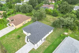 358 Vitorio St, Punta Gorda, FL 33983 - Photo 2