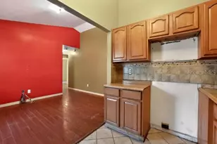 3107 E Osborne Ave, Tampa, FL 33610 - Photo 10