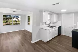 5817 Elena Dr, Holiday, FL 34690 - Photo 8