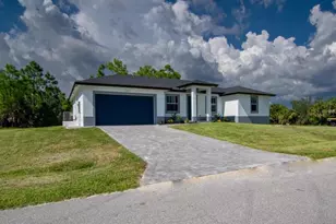 10654 Washington Rd, Port Charlotte, FL 33981 - Photo 2
