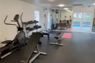 4127 Dolphin Dr, Tampa, FL 33617 - Photo 44