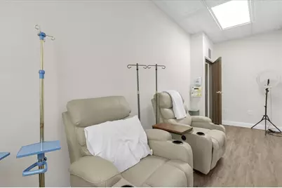 6881 Kingspointe Parkway #16, Orlando, FL 32819 - Photo 22