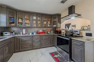 5044 College Dr, Orlando, FL 32811 - Photo 40