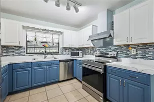 3380 Blossom St, Kissimmee, FL 34746 - Photo 8