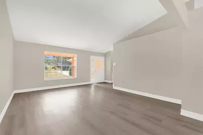 5237 Macadamia Court, Orlando, FL 32818 - Photo 4