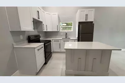 2818 Hargill Drive, Orlando, FL 32806 - Photo 6