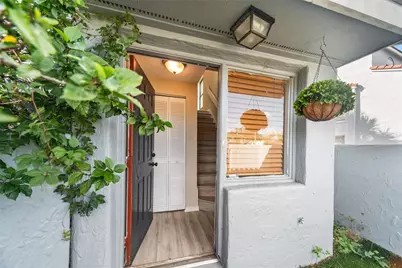 4814 Marks Terrace #383B2L, Orlando, FL 32811 - Photo 4