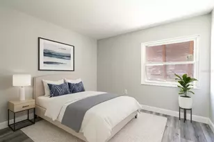 100 Sweetgum Woods Ct, Deltona, FL 32725 - Photo 12