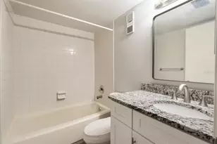 100 Sweetgum Woods Ct, Deltona, FL 32725 - Photo 16