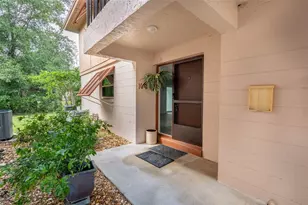 100 Sweetgum Woods Ct, Deltona, FL 32725 - Photo 2