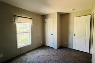 11651 SE 82nd St, Morriston, FL 32668 - Photo 10