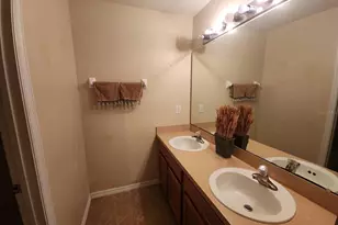 302 Clydesdale Cir, Sanford, FL 32773 - Photo 16