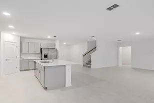 7439 Sandstone Dr, Groveland, FL 34736 - Photo 14