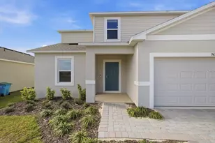 7439 Sandstone Dr, Groveland, FL 34736 - Photo 2