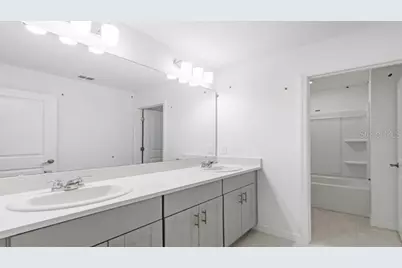 7439 Sandstone Drive, Groveland, FL 34736 - Photo 20