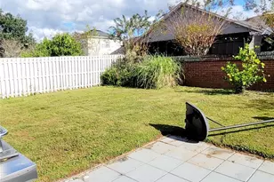 5737 Lake Champlain Dr, Orlando, FL 32829 - Photo 16