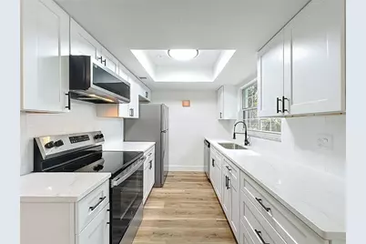 10217 Belgrove Place, Orlando, FL 32817 - Photo 14