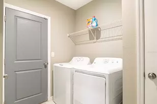 596 Meadow Bend Dr, Davenport, FL 33837 - Photo 32